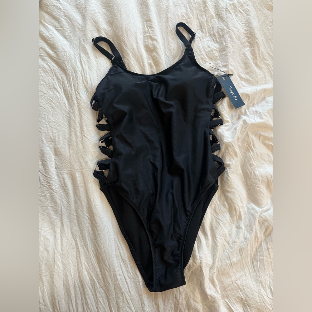 Black Cutout one pieceSwimsuit